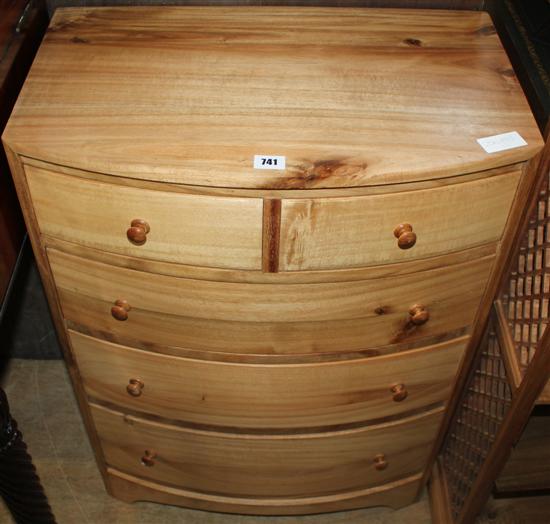 Small bow front chest of drawers